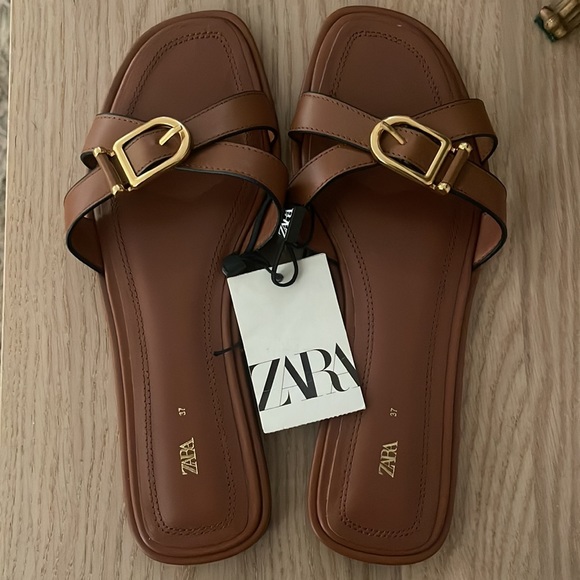 Zara Brown Sandals - Picture 2 of 4